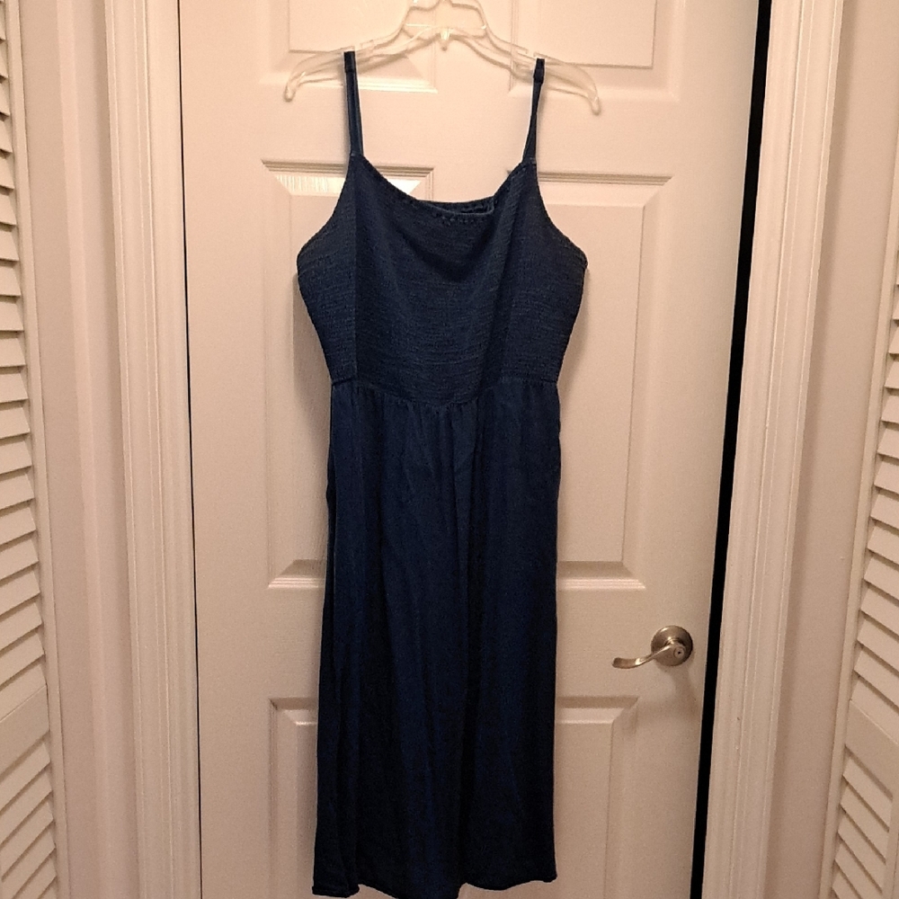 Elegant Blue Spaghetti Strap Dress